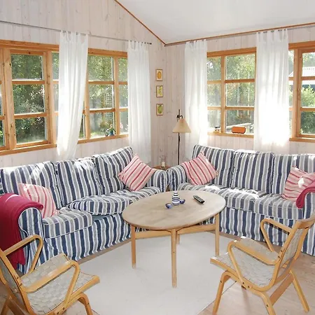 Holiday Enebaervej Idestrup Xii Feriehus Bøtø By